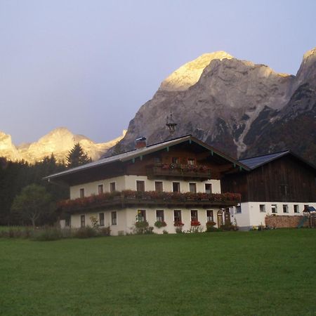 Edthof Lägenhet Lungötz Exteriör bild